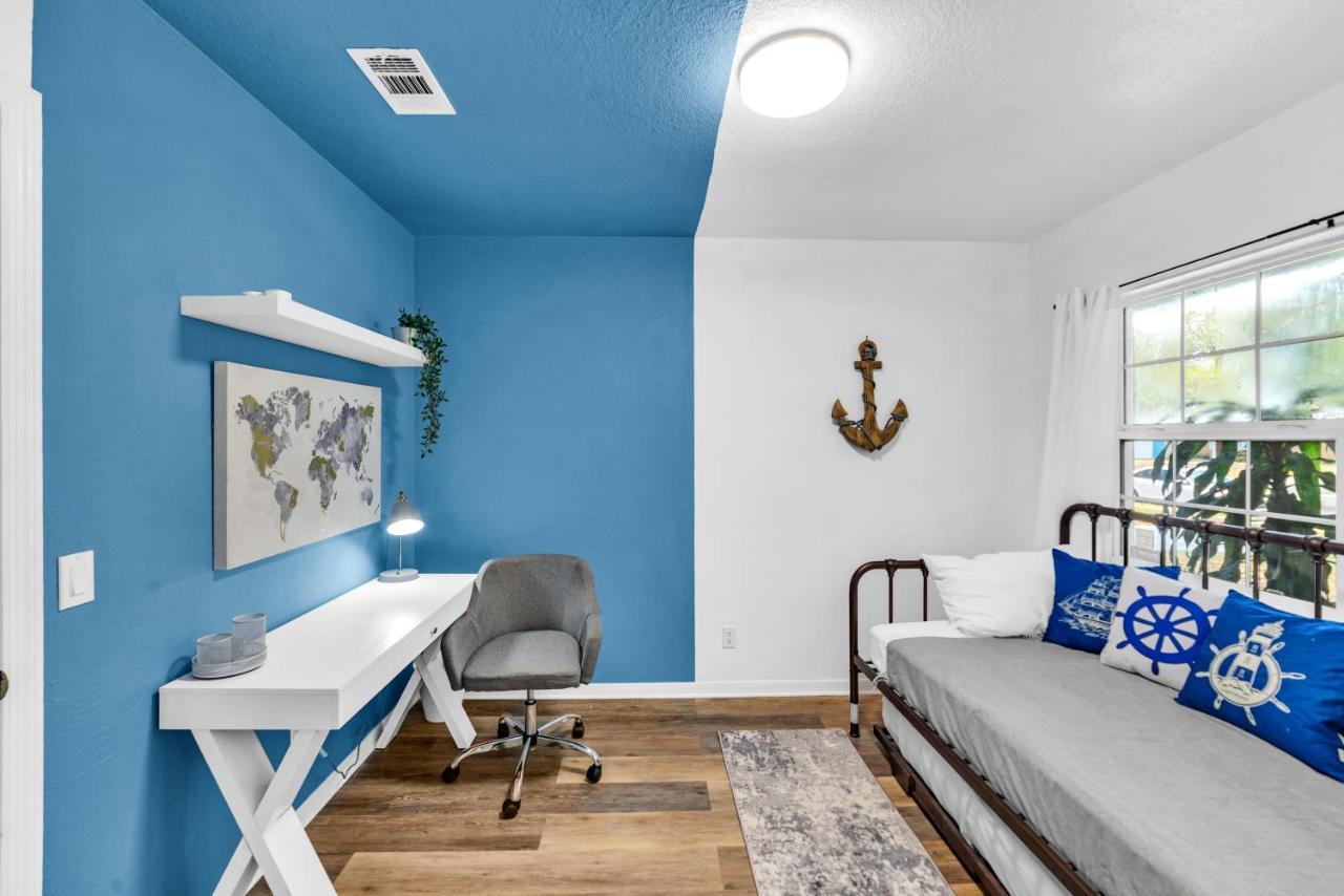 The Blue Villa - Luxury Clearwater By Bluebellaestate لارغو المظهر الخارجي الصورة